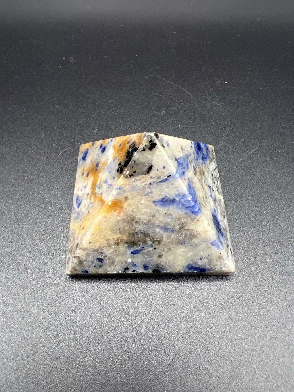 🔺 Sodalite Pyramid — Midnight Wisdom