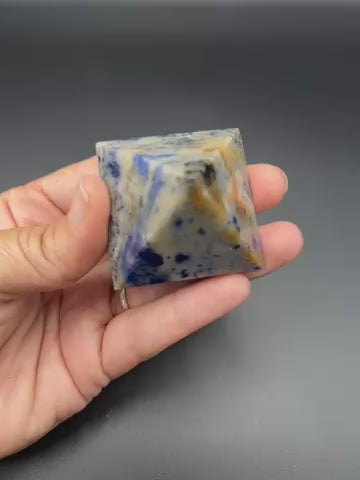 🔺 Sodalite Pyramid — Midnight Wisdom